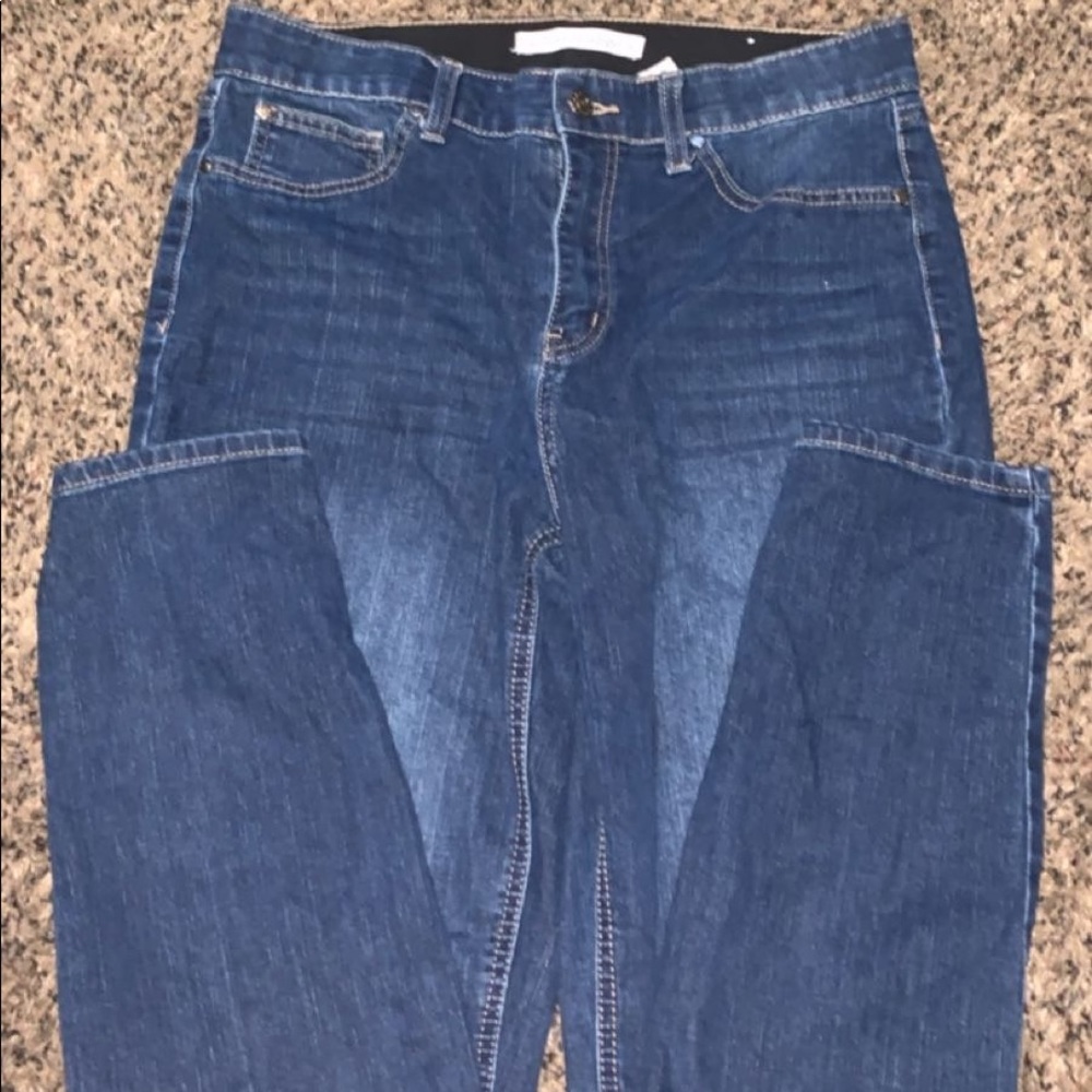 Skinny jeans